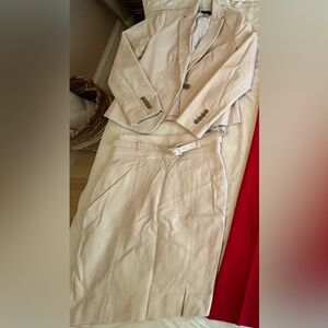 Ann Taylor Cream Two-Piece Skirt Suit